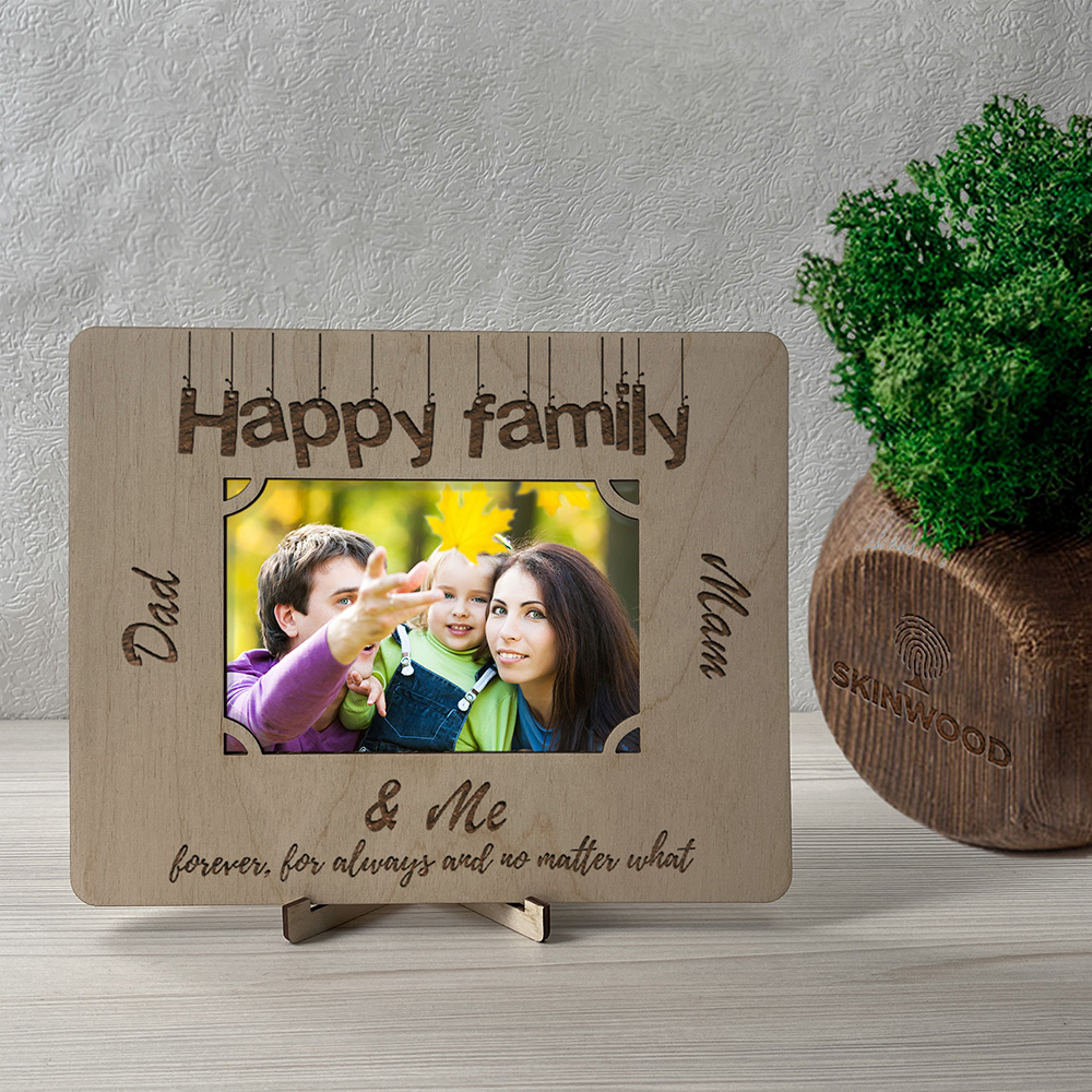 Фоторамка из дерева с гравировкой Family2